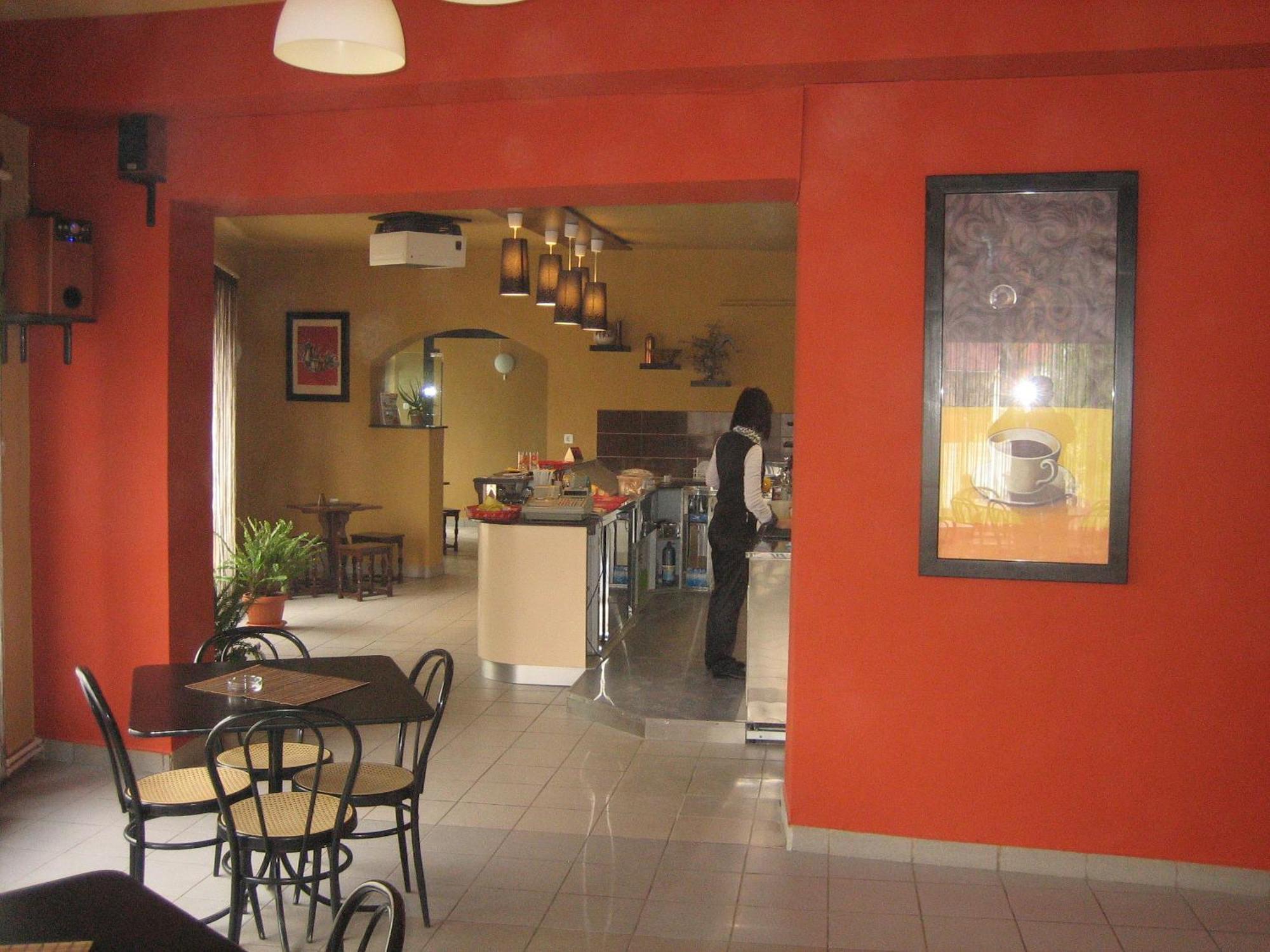 Lazar Pension & Restaurant جورجيني المظهر الخارجي الصورة