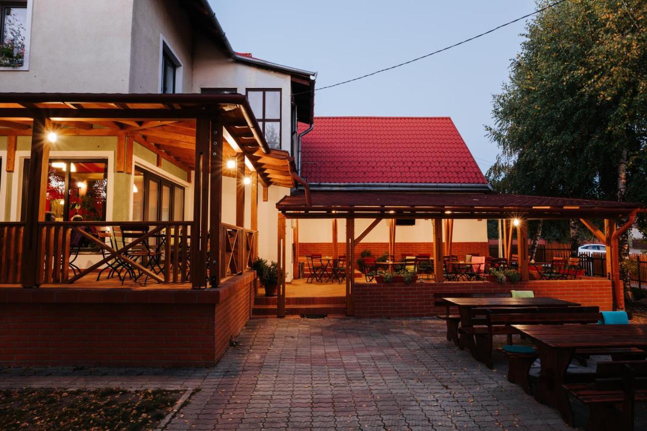 Lazar Pension & Restaurant جورجيني المظهر الخارجي الصورة